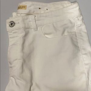 Women’s CWC Embroidered Crop  White Jeans Size 12
